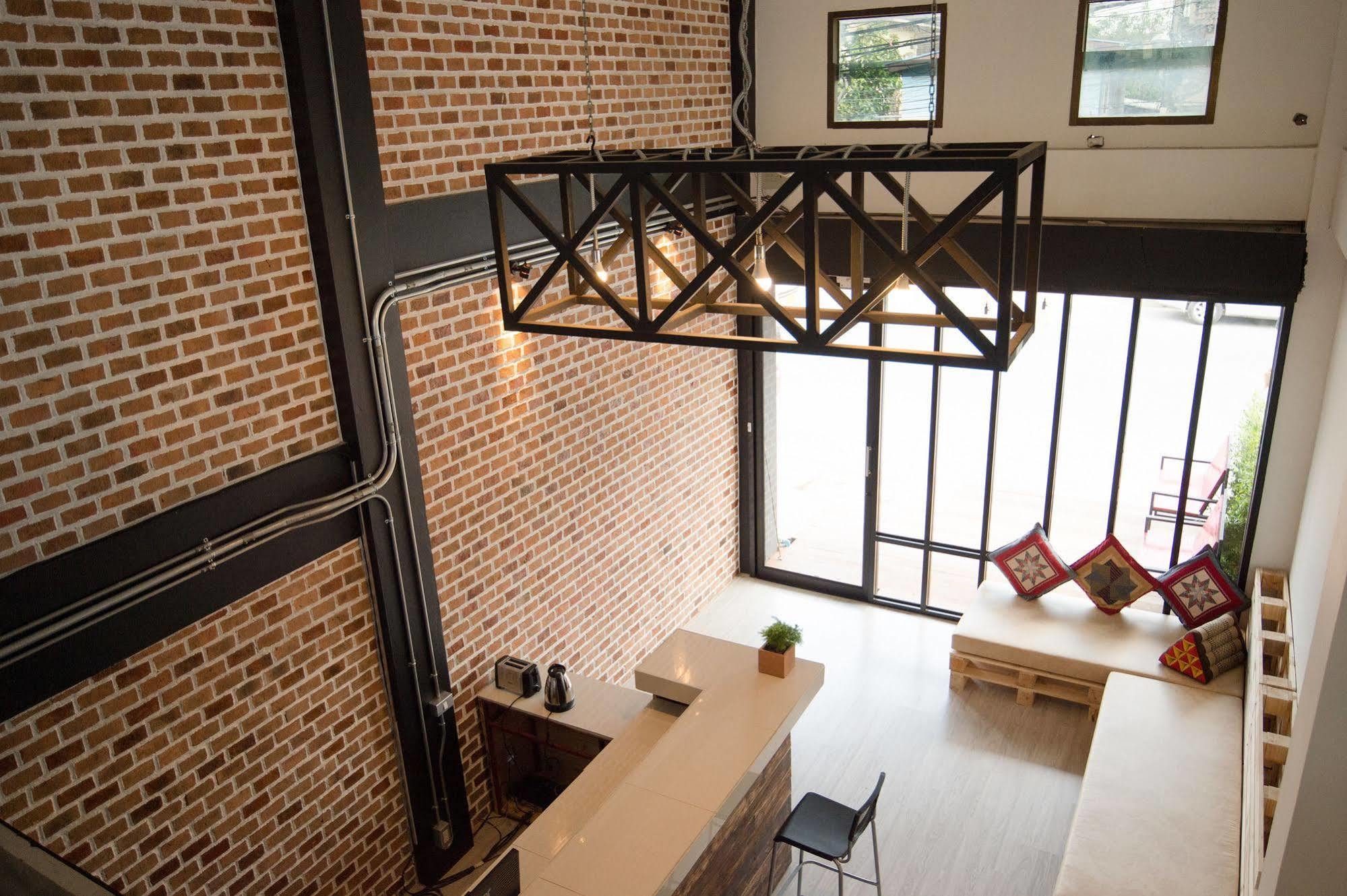 Allsum Hostel Ayutthaya Exteriér fotografie